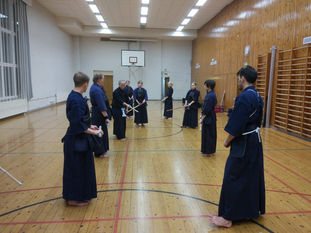 2016/11 Aninkaisten koulu